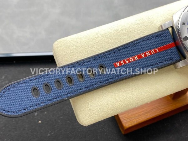 VS Factory Panerai Submersible Quarantaquattro Luna Rossa Pam01391 44mm Steel Rubber Strap Dial