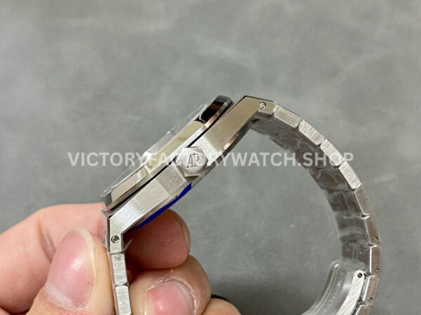 ZF Factory Audemars Piguet Royal Oak 15450ST.OO.1256ST.03 37mm Full Steel Blue Dial (10) ZF Factory Audemars Piguet Royal Oak 15450ST.OO.1256ST.03 37mm Full Steel Blue Dial
