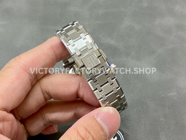 ZF Factory Audemars Piguet Royal Oak 15450ST.OO.1256ST.03 37mm Full Steel Blue Dial (8) ZF Factory Audemars Piguet Royal Oak 15450ST.OO.1256ST.03 37mm Full Steel Blue Dial