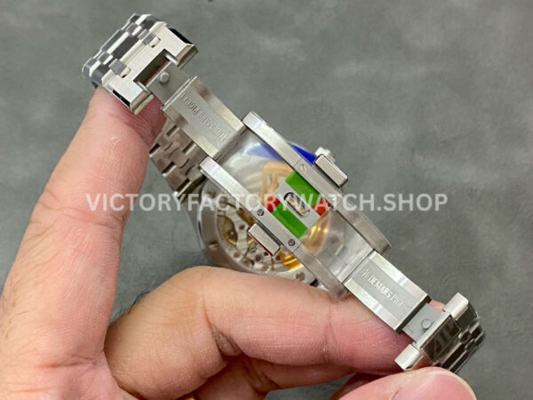 ZF Factory Audemars Piguet Royal Oak 15500ST.OO.1220ST.02 41mm Full Steel Grey Dial (6) ZF Factory Audemars Piguet Royal Oak 15500ST.OO.1220ST.02 41mm Full Steel Grey Dial