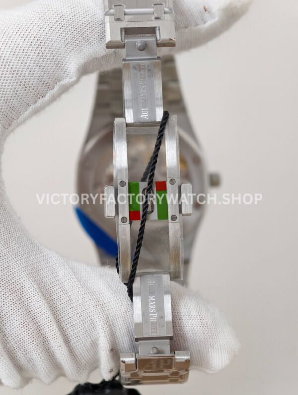 ZF Factory Audemars Piguet Royal Oak Jumbo16204BC.OO.1240BC.01 White Gold Skeletonized Dial