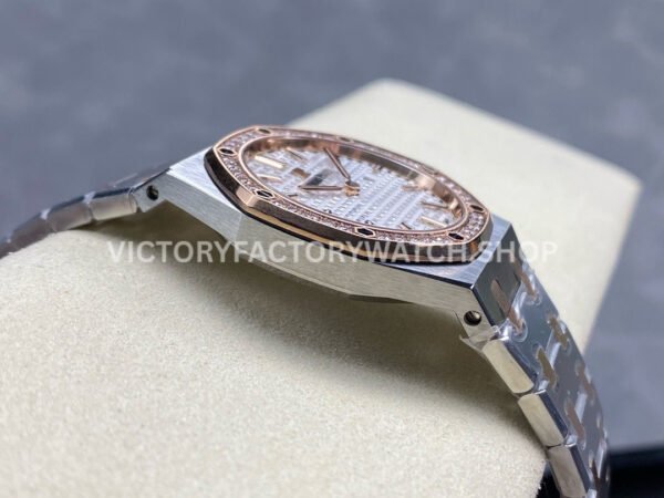 ZF Factory Audemars Piguet Royal Oak Lady 67651SR.ZZ.1261SR.01 33mm Diamond Bezel Rose Gold&Steel Silver Dial