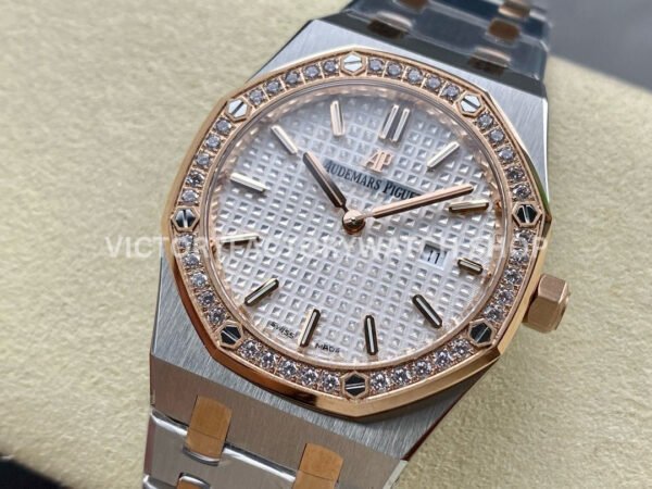 ZF Factory Audemars Piguet Royal Oak Lady 67651SR.ZZ.1261SR.01 33mm Diamond Bezel Rose Gold&Steel Silver Dial