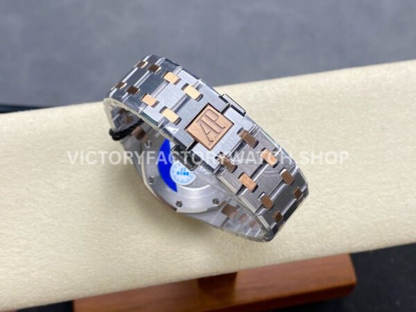 ZF Factory Audemars Piguet Royal Oak Lady 67651SR.ZZ.1261SR.01 33mm Diamond Bezel Rose Gold&Steel Silver Dial