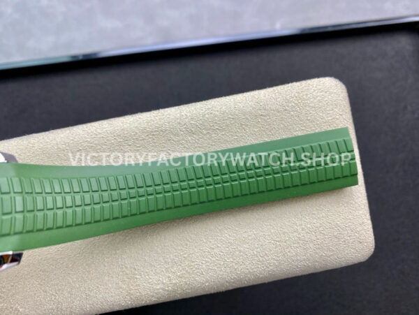 ZF Factory Patek Philippe Aquanaut 5168G-010 42mm White Gold Green Rubber Strap Arabic Numerals Green Dial