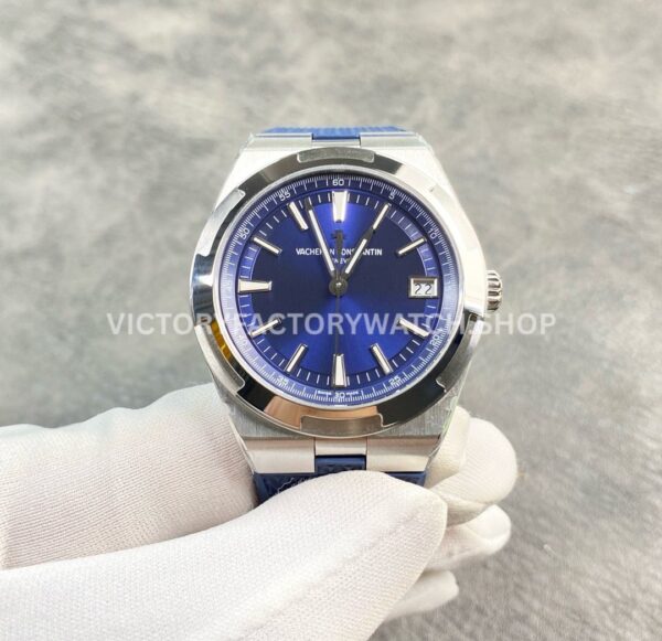 8F Factory Vacheron Constantin Overseas 4500V 41mm blue rubber strap blue dial replica watch