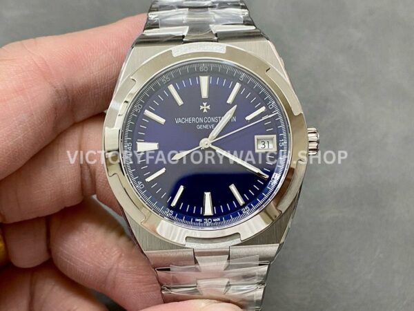 8F Factory Vacheron Constantin Overseas 4500V 41mm full steel blue dial replica watch