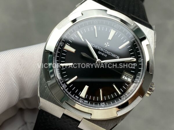 8F Factory Vacheron Constantin Overseas 4500V/110A-B483 41mm Rubber Strap Black Dial