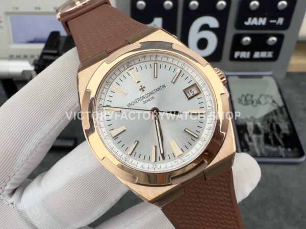 8F Factory Vacheron Constantin Overseas 4500V/000R-B127 41mm Rose Gold Brown Rubber Strap Silver Dial