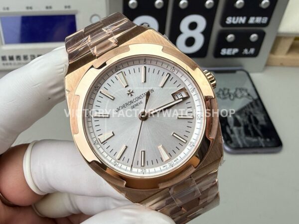 8F Factory Vacheron Constantin Overseas 4500v/000R-B127 41mm Full Rose Gold Silver Dial
