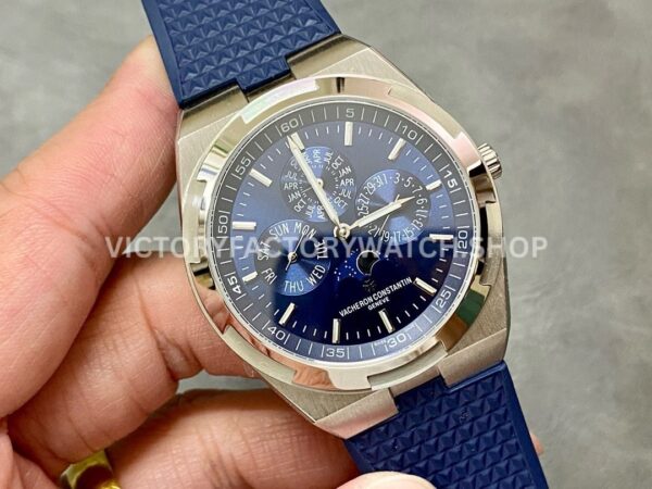 8F Factory Vacheron Constantin Overseas Perpetual Calendar 4300V/120G-B945 41.5mm Steel Blue Rubber Strap Blue Dial