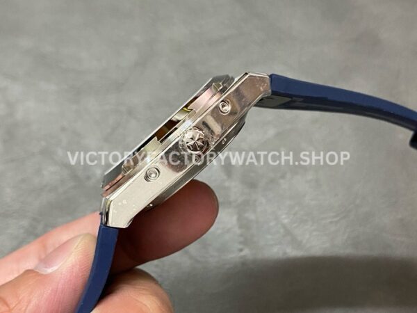 8F Factory Vacheron Constantin Overseas Perpetual Calendar 4300V/120G-B945 41.5mm Steel Blue Rubber Strap Blue Dial