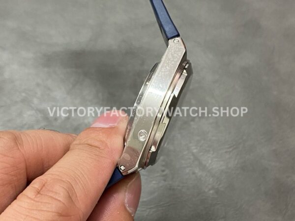 8F Factory Vacheron Constantin Overseas Perpetual Calendar 4300V/120G-B945 41.5mm Steel Blue Rubber Strap Blue Dial