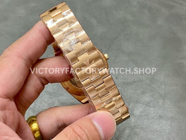 8F Factory Vacheron Constantin Overseas Perpetual Calendar 4300V120R-B509 41.5mm Full Rose Gold Blue Dial
