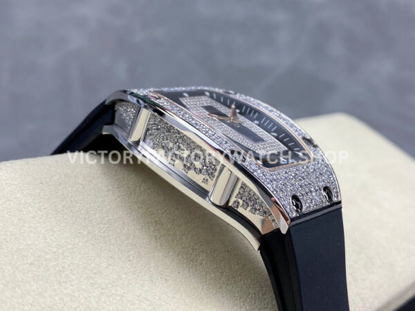 BBA Factory Richard Mille RM 07 31.4mm Diamond Bezel Black Rubber Strap Skeletonized Black Dial (7) BBA Factory Richard Mille RM 07 31.4mm Diamond Bezel Black Rubber Strap Skeletonized Black Dial