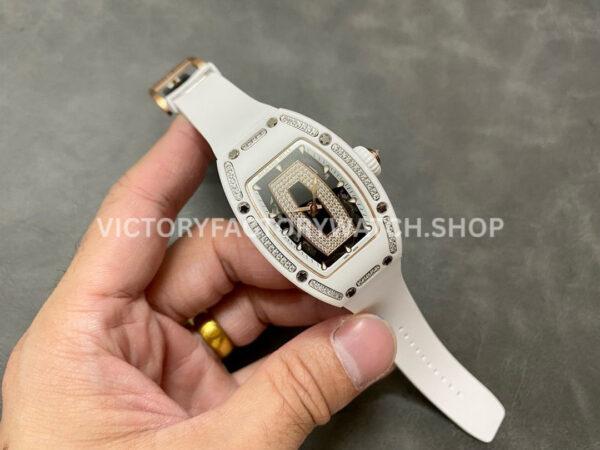 BBA Factory Richard Mille RM07 31.4mm Titanium&Carbon Fiber White Rubber Strap Skeletonized Blac (7) BBA Factory Richard Mille RM 07 31.4mm Diamond White Ceramic White Rubber Strap Skeletonized Black Dial