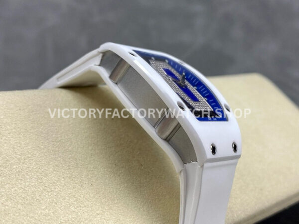 BBA Factory Richard Mille RM07 31.4mm Titanium&Carbon Fiber White Rubber Strap Skeletonized Blue D (8) BBA Factory Richard Mille RM 07 31.4mm Titanium White Ceramic White Rubber Strap Skeletonized Blue Dial