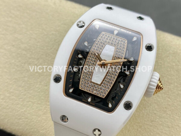 BBA Factory Richard Mille RM07 31.4mm Titanium&Carbon Fiber White Rubber Strap Skeletonized Dial (3) BBA Factory Richard Mille RM 07 31.4mm Titanium White Ceramic White Rubber Strap Skeletonized Dial