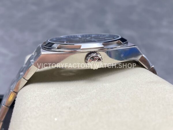 BBS Factory Vacheron Constantin Overseas Tourbillon 6000V110A-B544 42.5mm Full Steel Blue Dial (8) BBS Factory Vacheron Constantin Overseas Tourbillon 6000/V110A-B544 42.5mm Full Steel Blue Dial
