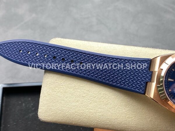 GR Factory Vacheron Constantin Moonphase Retrograde Dat ( (3) GR Factory Vacheron Constantin Moonphase Retrograde Date Overseas 41mm Rose Gold Blue Rubber Strap Blue Dial