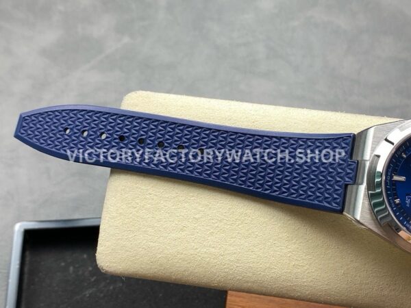 GR Factory Vacheron Constantin Moonphase Retrograde Dat GR Factory Vacheron Constantin Moonphase Retrograde Date Overseas 41mm Steel Blue Rubber Strap Blue Dial