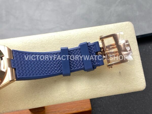 GR Factory Vacheron Constantin Moonphase Retrograde Dat ( (9) GR Factory Vacheron Constantin Moonphase Retrograde Date Overseas 41mm Rose Gold Blue Rubber Strap Blue Dial