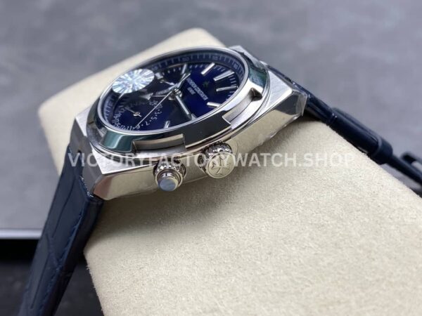 GR Factory Vacheron Constantin Overseas Dual Time 7900V-110A-B334 41mm Steel GR Factory Vacheron Constantin Overseas Dual Time 7900V/110A-B334 41mm Steel Leather Strap Blue Dial