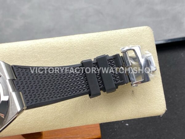 GR Factory Vacheron Constantin Overseas Dual Time 7900V-110A-B546 41mm Stee (8) GR Factory Vacheron Constantin Overseas Dual Time 7900V/110A-B546 41mm Steel Rubber Strap Black Dial