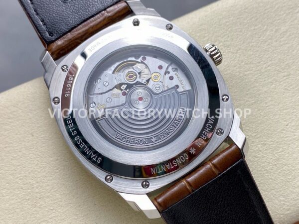 GR Factory Vacheron Constantin Quai de l'Ile 4500S000A-B195 41 (9) GR Factory Vacheron Constantin Quai de l'Ile 4500S/000A-B195 41mm Steel Brown Leather Strap Arabic Numerals Silver Dial