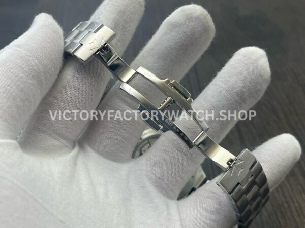 MKF Factory Vacheron Constantin Overseas Dual Time 7900V-110A-B334 Blue Dial (3) MKF Factory Vacheron Constantin Overseas Dual Time 7900V/110A-B334 41mm Blue Dial