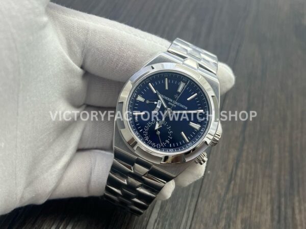 MKF Factory Vacheron Constantin Overseas Dual Time 7900V-110A-B334 Blue Dial (4) MKF Factory Vacheron Constantin Overseas Dual Time 7900V/110A-B334 41mm Blue Dial