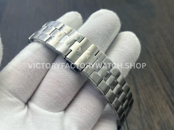 MKF Factory Vacheron Constantin Overseas Dual Time 7900V-110A-B334 Blue Dial (7) MKF Factory Vacheron Constantin Overseas Dual Time 7900V/110A-B334 41mm Blue Dial