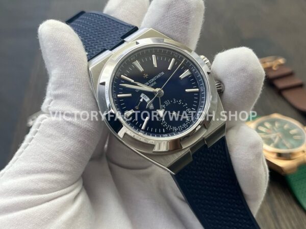 MKF Factory Vacheron Constantin Overseas Dual Time 7900V-110A-B334 Rubber Strap Blue Dial (6) MKF Factory Vacheron Constantin Overseas Dual Time 7900V/110A-B334 41mm Rubber Strap Blue Dial