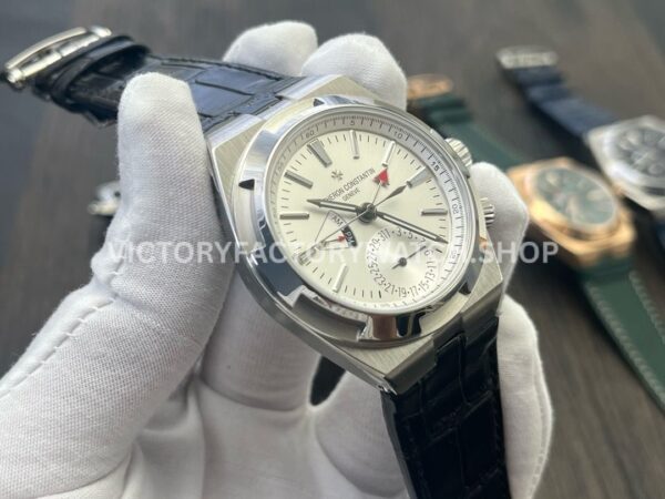 MKF Factory Vacheron Constantin Overseas Dual Time 7900V110A-B333 Leather Strap Silver Dial (7) MKF Factory Vacheron Constantin Overseas Dual Time 7900V/110A-B333 41mm Leather Strap Silver Dial