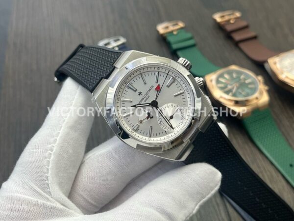 MKF Factory Vacheron Constantin Overseas Dual Time 7900V110A-B333 Rubber Strap Silver Dial (10) MKF Factory Vacheron Constantin Overseas Dual Time 7900V/110A-B333 41mm Rubber Strap Silver Dial