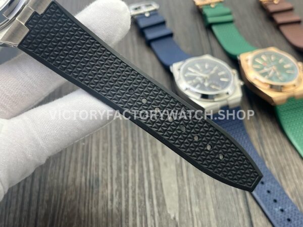 MKF Factory Vacheron Constantin Overseas Dual Time 7900V110A-B333 Rubber Strap Silver Dial (5) MKF Factory Vacheron Constantin Overseas Dual Time 7900V/110A-B333 41mm Rubber Strap Silver Dial