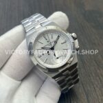 MKF Factory Vacheron Constantin Overseas Dual Time 7900V110A-B333 Silver Dial (2) MKF Factory Vacheron Constantin Overseas Dual Time 7900V/110A-B333 41mm Silver Dial