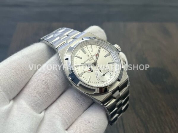MKF Factory Vacheron Constantin Overseas Dual Time 7900V110A-B333 Silver Dial (6) MKF Factory Vacheron Constantin Overseas Dual Time 7900V/110A-B333 41mm Silver Dial