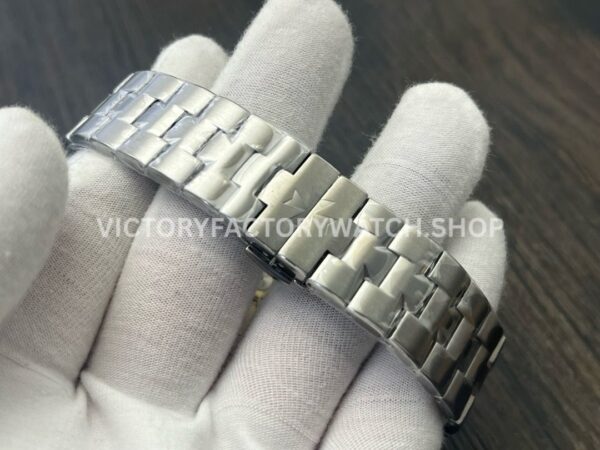 MKF Factory Vacheron Constantin Overseas Dual Time 7910V000T-B922 Gray Blue Dial (2) MKF Factory Vacheron Constantin Overseas Dual Time 7910V/000T-B922 41mm Gray Blue Dial