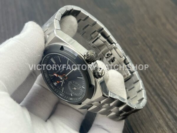 MKF Factory Vacheron Constantin Overseas Dual Time 7910V000T-B922 Gray Blue Dial (4) MKF Factory Vacheron Constantin Overseas Dual Time 7910V/000T-B922 41mm Gray Blue Dial