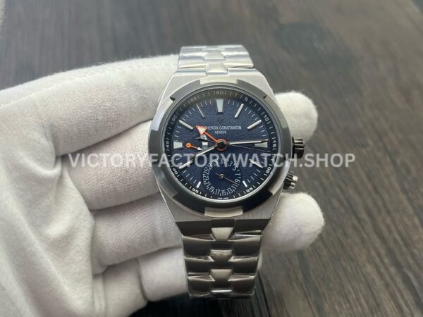 MKF Factory Vacheron Constantin Overseas Dual Time 7910V000T-B922 Gray Blue Dial (8) MKF Factory Vacheron Constantin Overseas Dual Time 7910V 000T B922 41mm gray blue dial replica watch