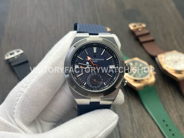 MKF Factory Vacheron Constantin Overseas Dual Time 7910V 000T B922 41mm rubber strap gray blue dial replica watch