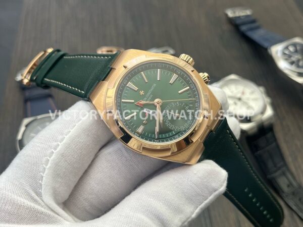 MKF Factory Vacheron Constantin Overseas Dual Time 7920V210R-B965 Leather Strap Rose Gold Green Dial (3) MKF Factory Vacheron Constantin Overseas Dual Time 7920V/210R-B965 41mm Leather Strap Rose Gold Green Dial