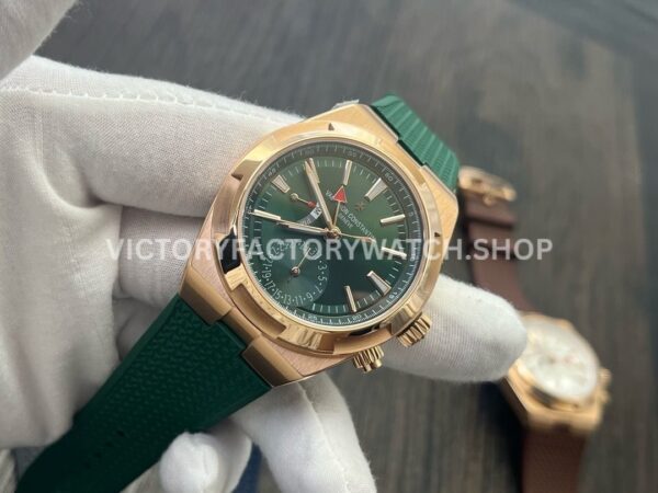 MKF Factory Vacheron Constantin Overseas Dual Time 7920V210R-B965 Rubber Strap Rose Gold Green Dial (2) MKF Factory Vacheron Constantin Overseas Dual Time 7920V/210R-B965 41mm Rose Gold Rubber Strap Green Dial