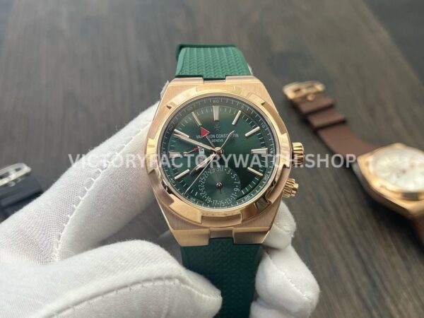 MKF Factory Vacheron Constantin Overseas Dual Time 7920V210R-B965 Rubber Strap Rose Gold Green Dial (3) MKF Factory Vacheron Constantin Overseas Dual Time 7920V 210R B965 41mm rose gold rubber strap green dial replica watch