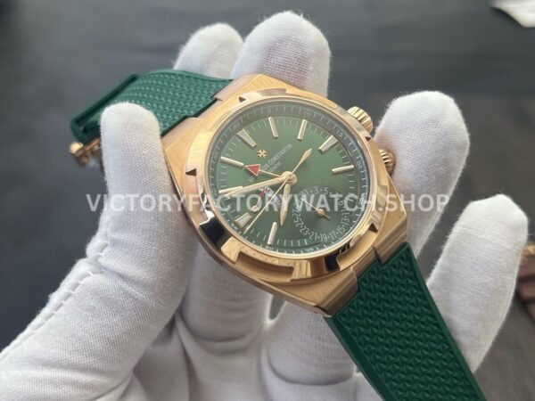 MKF Factory Vacheron Constantin Overseas Dual Time 7920V210R-B965 Rubber Strap Rose Gold Green Dial (5) MKF Factory Vacheron Constantin Overseas Dual Time 7920V/210R-B965 41mm Rose Gold Rubber Strap Green Dial