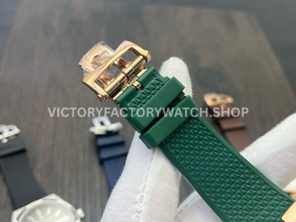 MKF Factory Vacheron Constantin Overseas Dual Time 7920V210R-B965 Rubber Strap Rose Gold Green Dial (8) MKF Factory Vacheron Constantin Overseas Dual Time 7920V/210R-B965 41mm Rose Gold Rubber Strap Green Dial