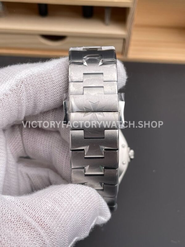 MKS Factory Vacheron Constantin Overseas 47040B01A-9093 Full Steel Arabic Numerals White Dial (6) MKS Factory Vacheron Constantin Overseas 47040/B01A-9093 Full Steel Arabic Numerals White Dial