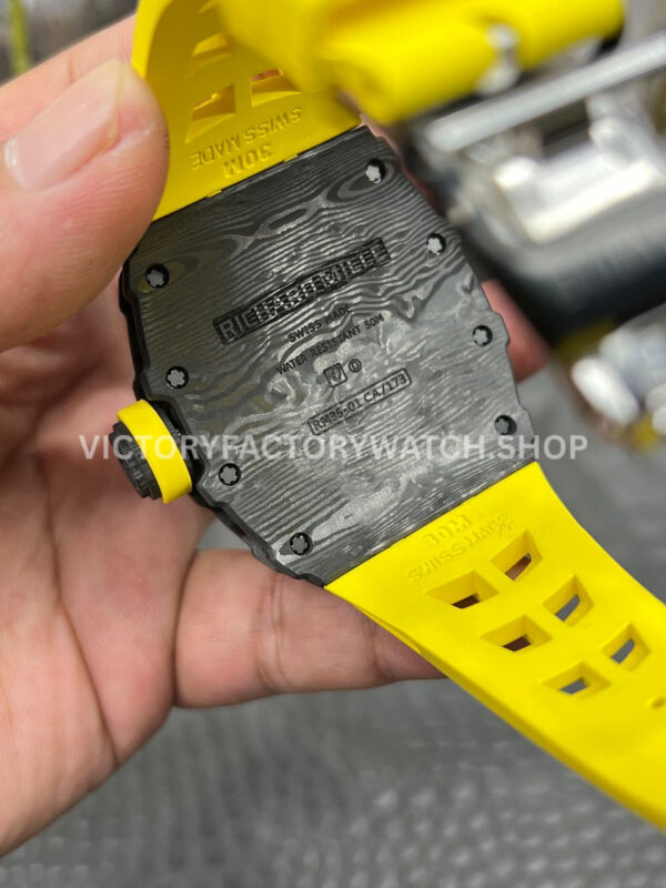 New Factory Richard Mille RM 35-01 42.7mm Black Carbon Fiber Yellow Rubber Strap Black Skeletonized Dial