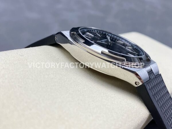 PPF Factory Vacheron Constantin Overseas 4500V-110A-B483 41mm Steel Rubber Strap Black Dial (5) PPF Factory Vacheron Constantin Overseas 4500V/110A-B483 41mm Steel Rubber Strap Black Dial